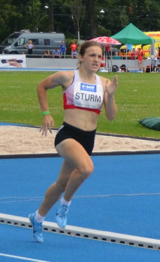 Lucia Sturm in Pfungstadt